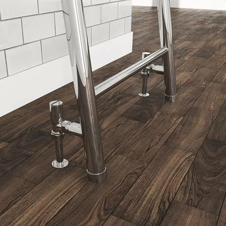 Venice Chrome Leaning Ladder 1800 x 500mm Heated Towel Rail 6 Venice Chrome Leaning Ladder 1800 x 500mm Heated Towel Rail - Image 4