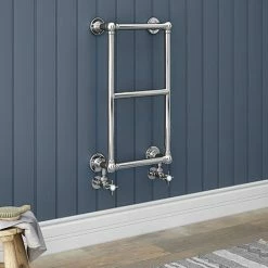 Chatsworth Traditional 700 x 400mm Chrome Cloakroom Towel Rail